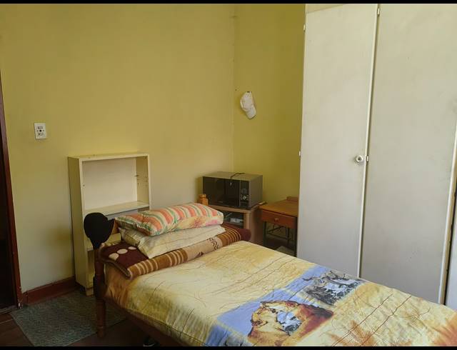 4 BEDROOM HOUSE FOR SALE IN PRETORIA WEST
